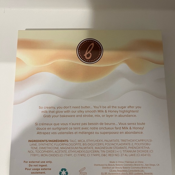 Beauty Bakerie Milk and Honey Highlighter Palette - Picture 3 of 3